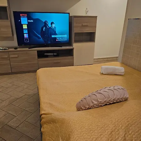 Apartamento Claudio's Airport Fiumicino