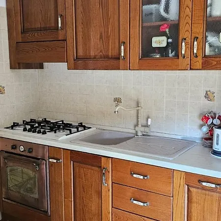 Claudio's Airport Apartamento *