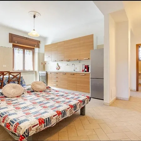 Claudio's Airport Apartamento